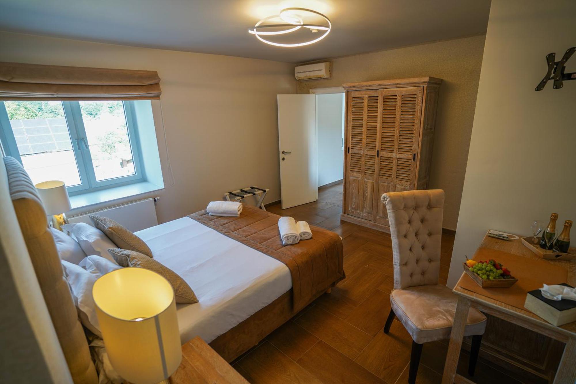 Hotel Au Comte De Mercy Oupeye Cameră foto