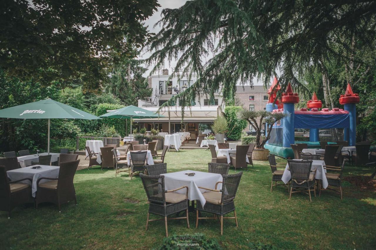 Hotel Au Comte De Mercy Oupeye Exterior foto
